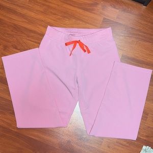 Figs Livingston XSP in limited edition sold out “chalk pink” scrub pants